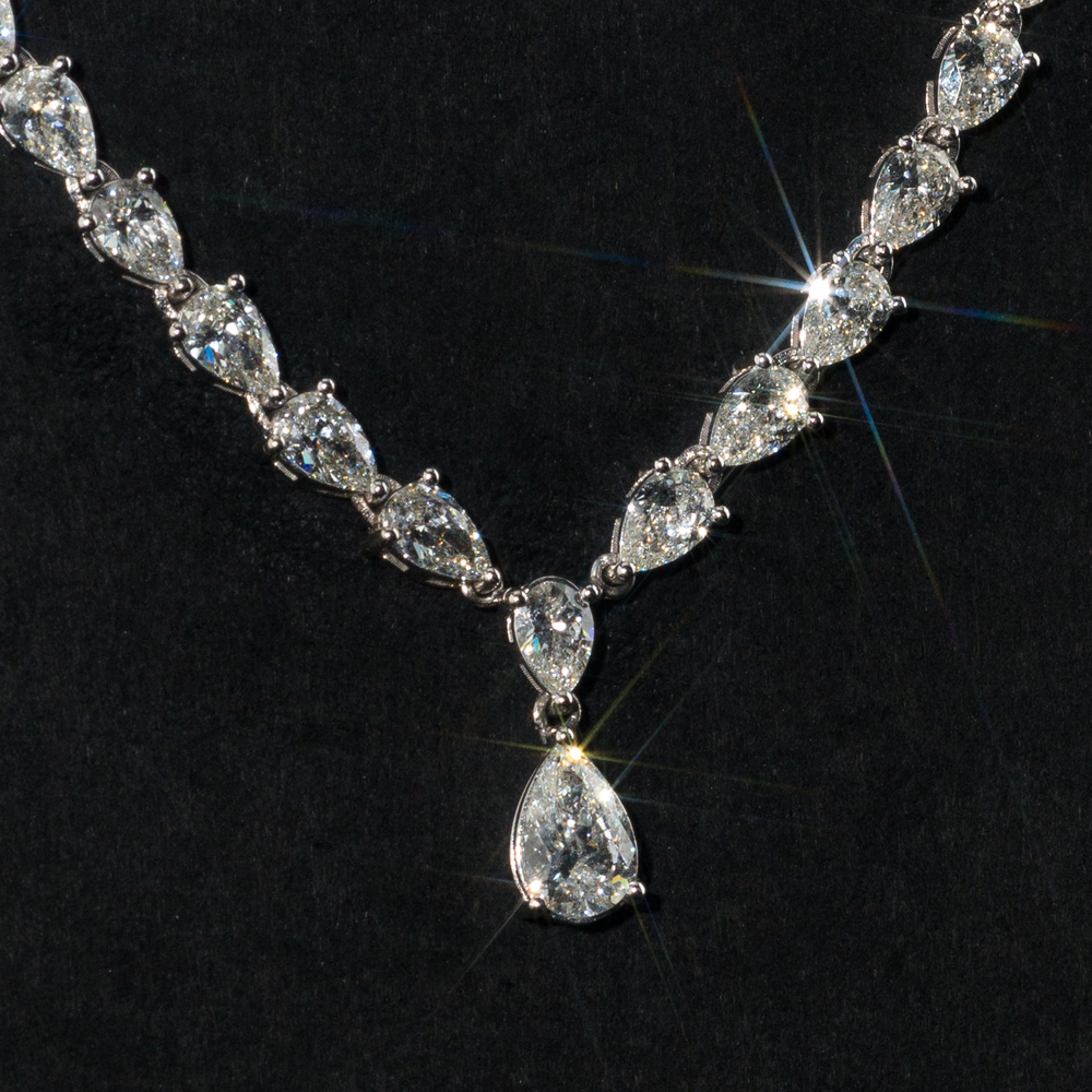 Pear Cut Diamond Choker in 14K White Gold